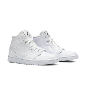 Nike Air Jordan 1 Mid Trainers White - Snakeskin Detail